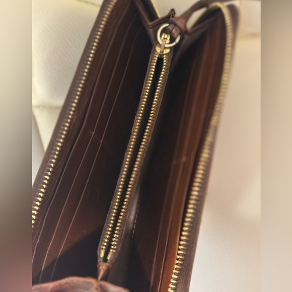 CHLOÉ Brown Leather Wallet - Picture 5 of 7